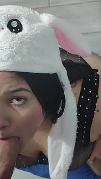 Teen Cosplay Sucking Big Dick