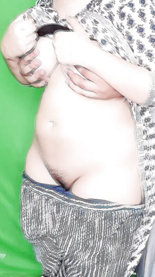 Vicky Thakur: Pertunjukan tubuh gadis desa india 8