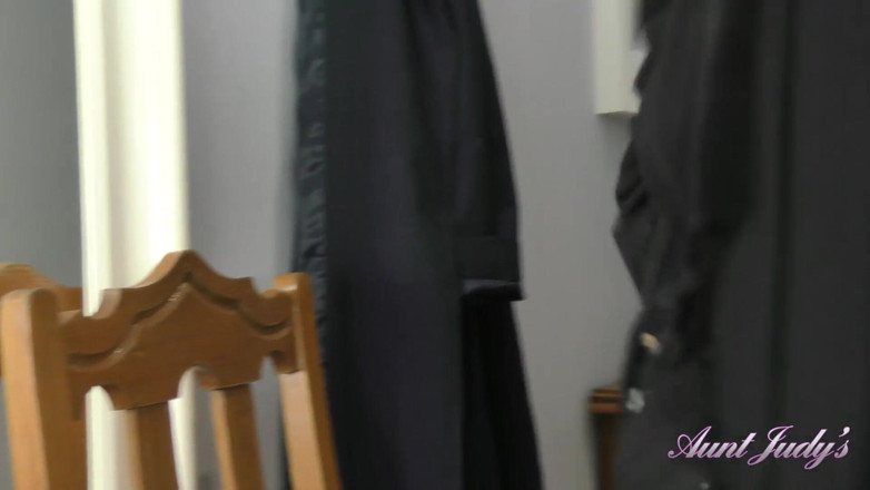Aunt Judy's: Mamă sexy amatoare Marta - masturbare
