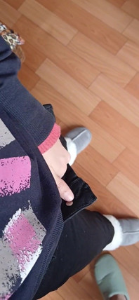 Meine lesbische kollegin und ich masturbieren riskant im büro