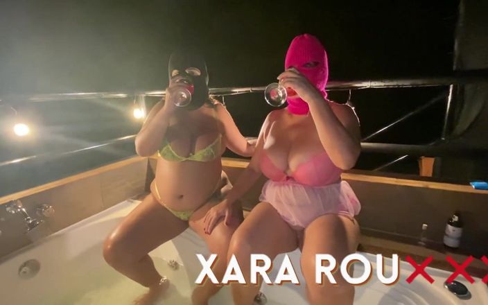 Xara Rouxxx: Моя мачеха хочет трахнуть большой черный член, который мы встретили на Tinder