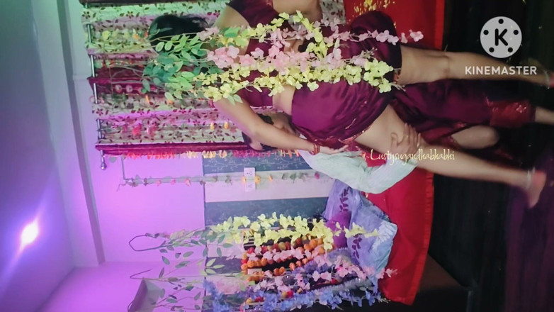 Lustykajolbhabhi: ร่วมฉลองคืนแต่งงานกับมิลี ภาภีระหว่างทาง