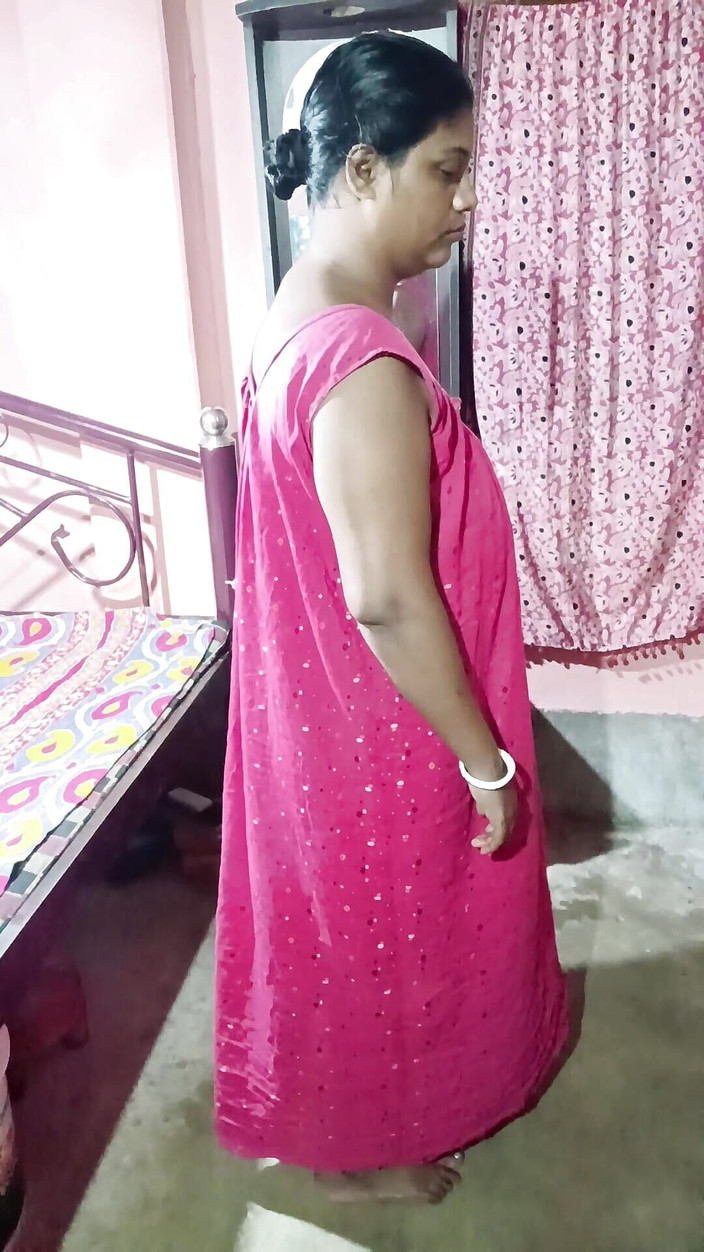 Pakhi0705: Соло-выступление - жена Villege показывает свои секретные активы, чтобы быть моделью