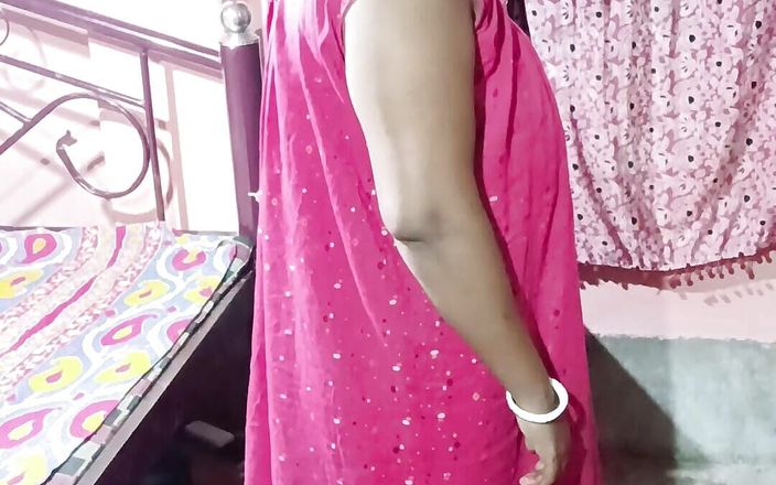 Pakhi0705: Solo Performance - Villege Wife Showing Her Secret Asset for to...