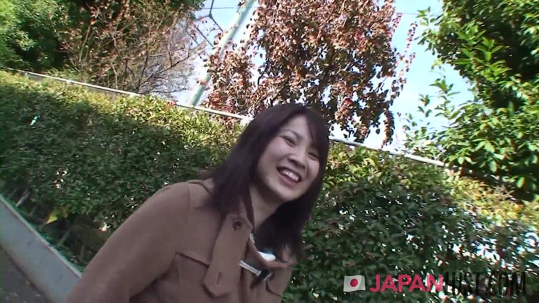 Japan Lust Gold: 可爱的日本青少年在她的阴户里得到一切