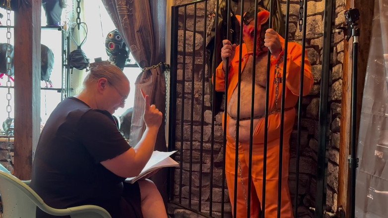 Aaexperiencesltd: Domina Satana ile Bay Swine yarak röportajı