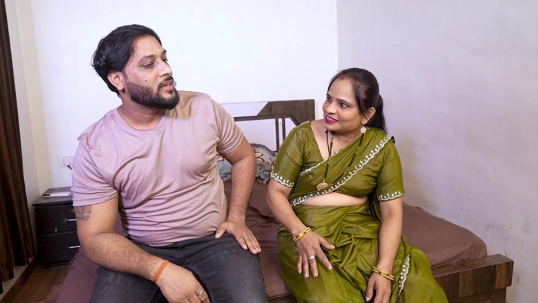 SEXPOSITION69: Indiana calda Desi Padosan Bhabhi e giovane bello dever si...