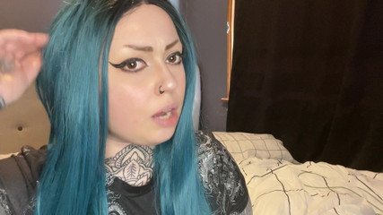 Miss Valentina: 순결 등급 JOI의 작은 페니스