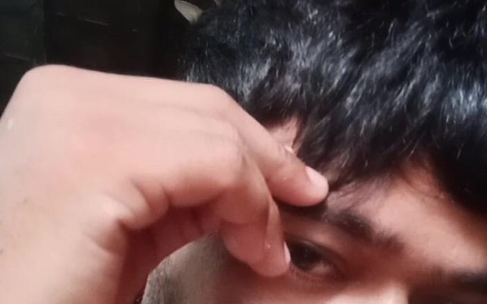 Krishna gopal baghel Gwalior: Desi Boy