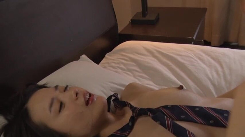 CherryBONBON: Toužící polibek touhy