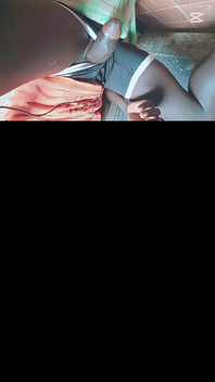 This Muscular Huge Cock Makes Me Horny