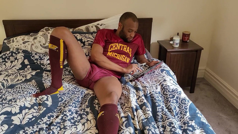Kennie Jai: Kenniejai в CMU Gear