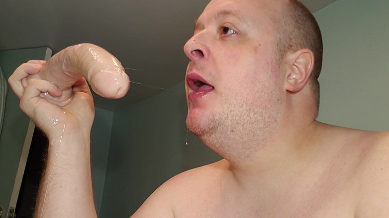 Charlieboy69: Facefuck Whit 8 Inch Dildo