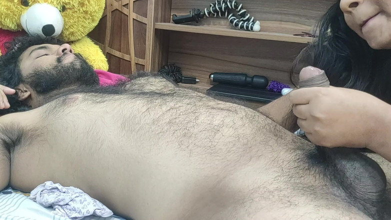 Vaigavarun45: Bini Malayali Menjilat Pepek Oleh Suami Dan Isteri Mallu Melakukan...