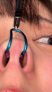 Sara Kagami with Her Nose Opened - Nose Hook, Suction Device and Swabs