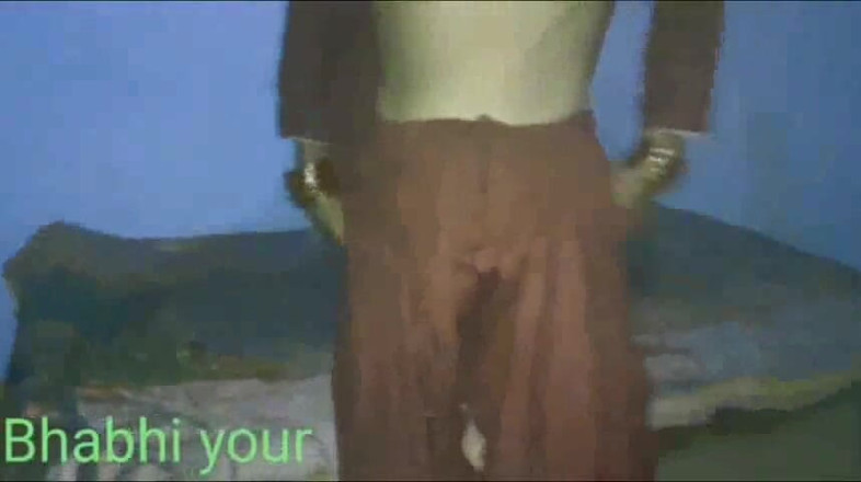Bhabhi: 在完整性感的视频歌曲中，印度哥 ne khortha 专辑歌曲 humse kahne chalo ek baar 性爱 karte hain...