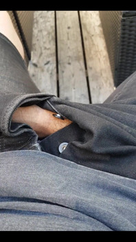 Who likes outside wank?