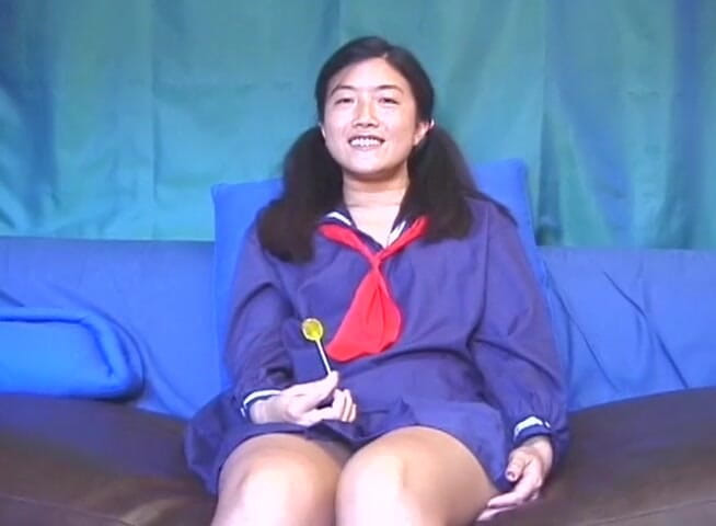 IntAsian: 温泉はアジアの十代は彼女の最初のキャスティングを行います