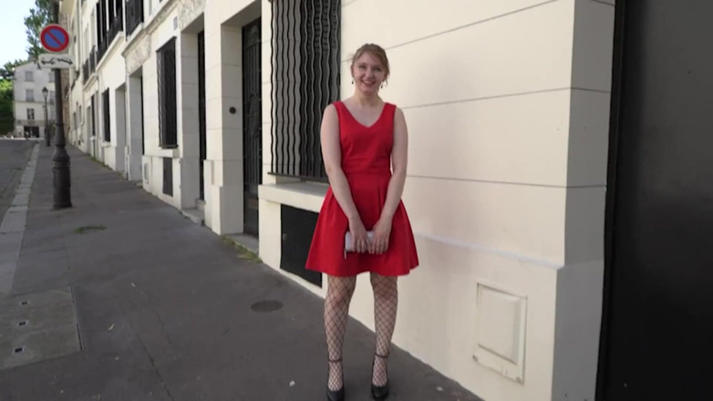HPG Production: La splendida milf bionda riceve un anale profondo e ama