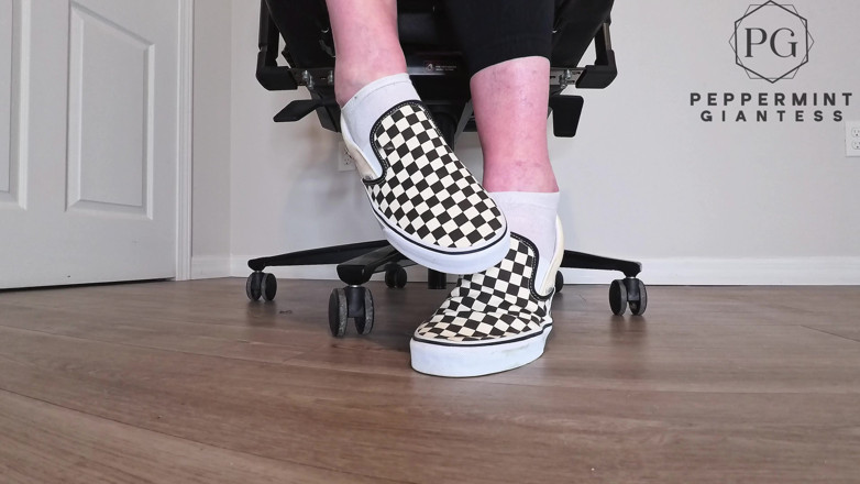 Peppermint Giantess: Sneaky Office Foot Tease in Checkerboard Vans - Toe-only Strip &amp; Intense...