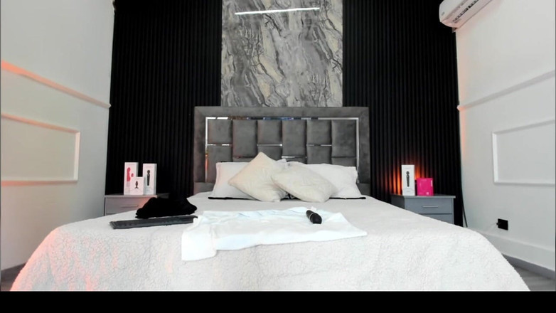 Bella Madison: Buceta Dedo Sexo Bonde Latina Masturbação