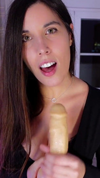 JOI Con Le Mie Tette Naturali