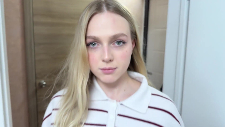 Arisha Mills: Een vreemdeling was gescheiden voor seks door een nieuwe iPhone...