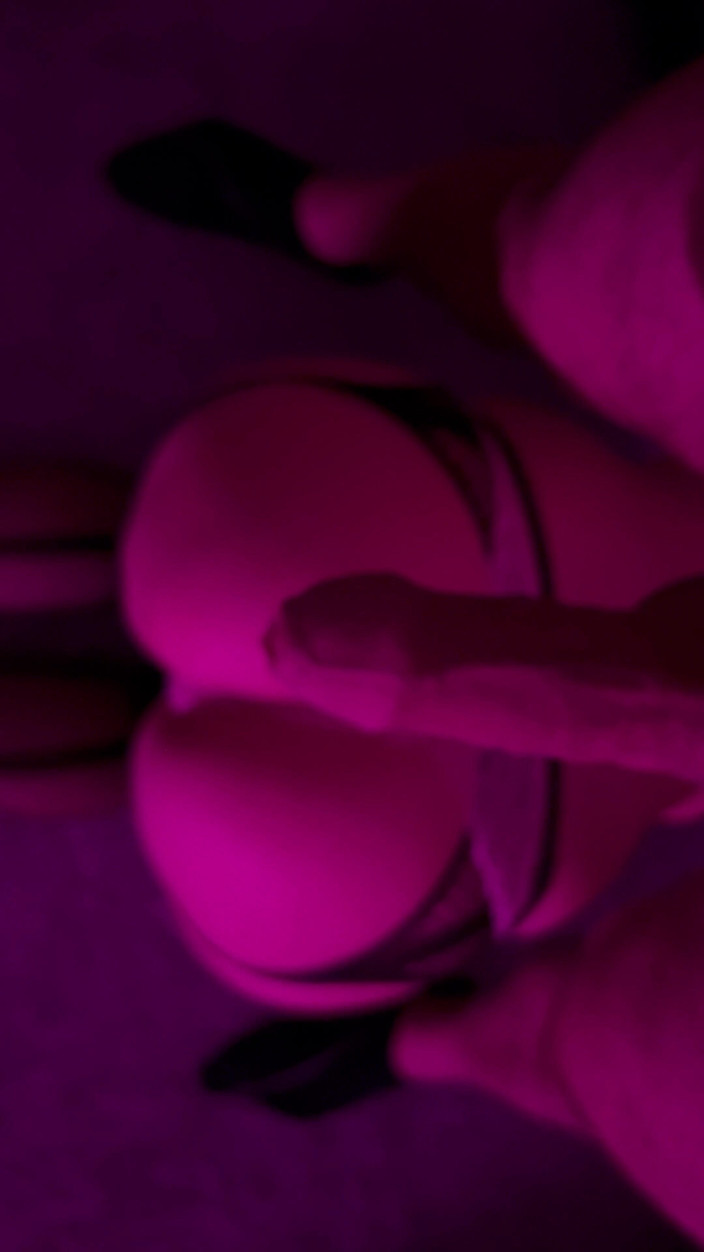 BootySuzi: लालची बूटीसुज़ी