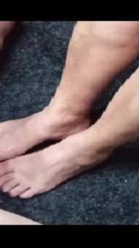 A Friend Cumming on My Feet 3