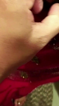 Nhân viên văn phòng Pune đầy lãng mạn trong saree và video sex chảy tràn tinh dịch nóng bỏng