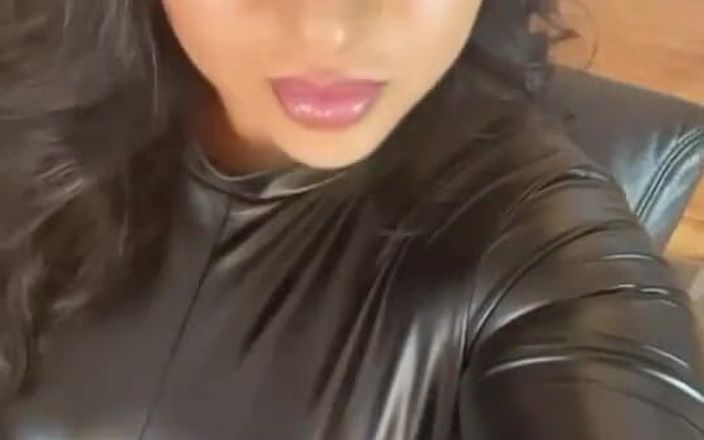 LadyAyse5: 嗨我的粉丝和奴隶