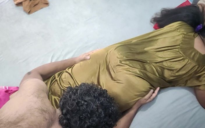 Vaishnavysharunraj: India pareja caliente camisón culo romance