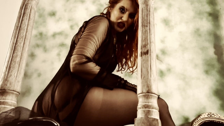 Goddess Celine: Findom Chastity Nylon hry