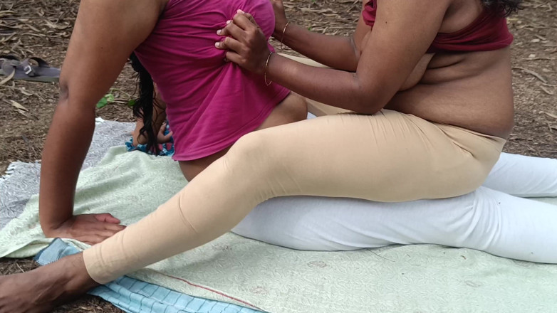 Inba: Outdoor Lesbian