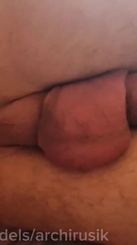 Uma puta dominatrix esguicha porra de um orgasmo selvagem com um padrasto - sem camisinha, apenas paus grandes!