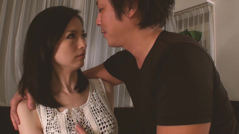 JAPAN IN LOVE: Wschodzące słońce piękności scena 1_beautiful Japonka w majtkach masturbuje się i...