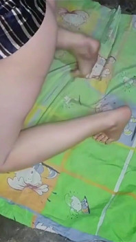 Indo Porn Chindo Girl Sending Pap of Her Pussy to Boyfriend