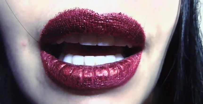 Goddess Misha Goldy: Succubus Hladový pro Vaše Semeno\ Kupující Komentář: 10 min video z...