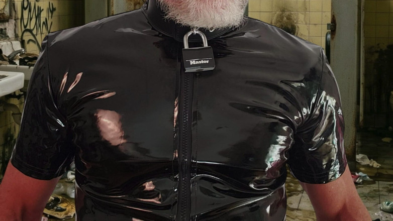 MusclesCigarsFFPig: Fetish Stepdad Experiencing Collar