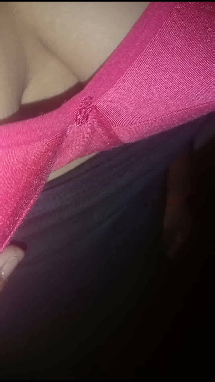 Avhinas wife: Moje žena poprvé sex s mými prsy