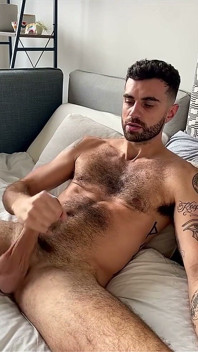 Bigboi_eli Solo Jerking & Huge Cumshot