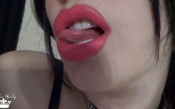 Goddess Misha Goldy: Ipnotizzato dalle mie labbra rosa e sborrata