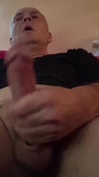 Fumando e se masturbando