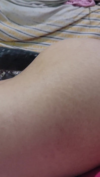 Adakah Ia Mengujakan Awak Untuk Melihat Dildo Besar Ini Masukkan Saya?