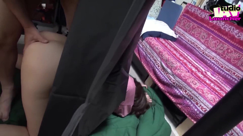 Studio JAV Launcher: L’amie de ma femme est restée et son charme mature...