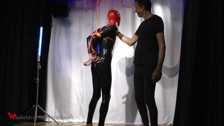 Wanheldvig: Nicky Latex Doll Gagged and Roped