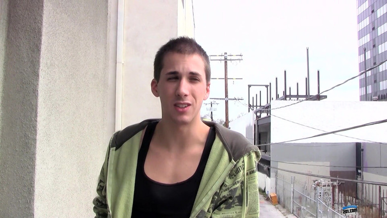 Hollywood 201: Епізод 4: Віск на, віск off