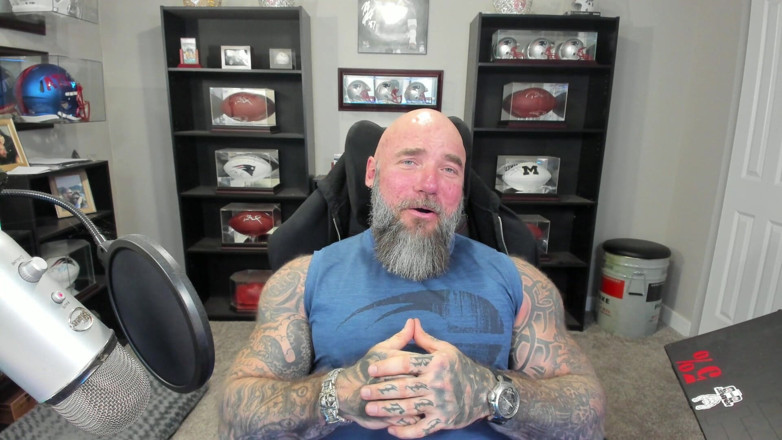 Raw and Uncensored with Masculine Jason: Tänk på detta innan du dejtar en kroppsbyggare