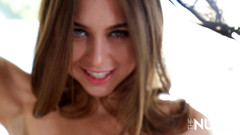 The Nudie: Riley Reid chce vykouřit tvého ptáka