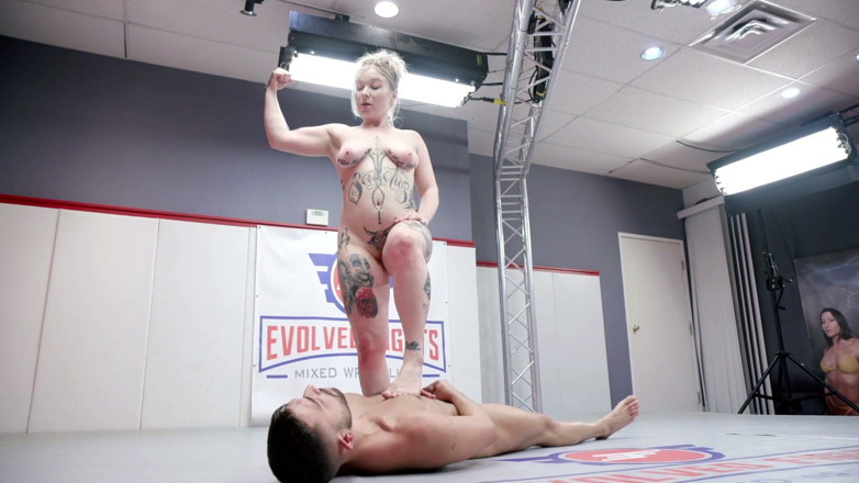 Evolved Fights: Kaiia Eve Vs Link Ryan 혼합 레슬링